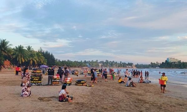 羌达海滩的游客减少了近十倍