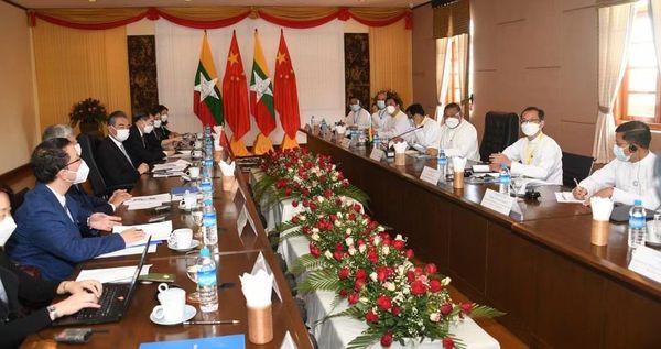 缅-中两国外长在蒲甘会唔