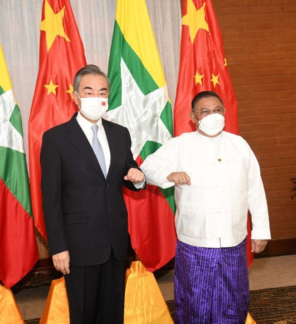 缅中两国就双方合作项目的实施及边境地区稳定性进行了协商