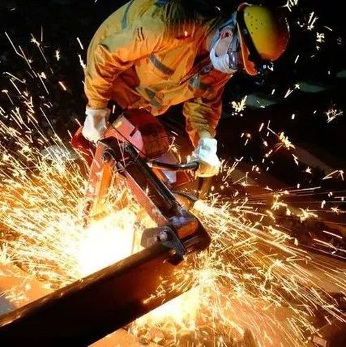 “热射病”冲上热搜，死亡率最高可达80%