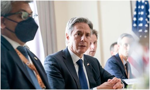 交锋，向纵深发展！