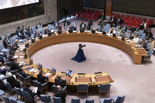 “安理会开会前夕，乌军试图发动袭击”