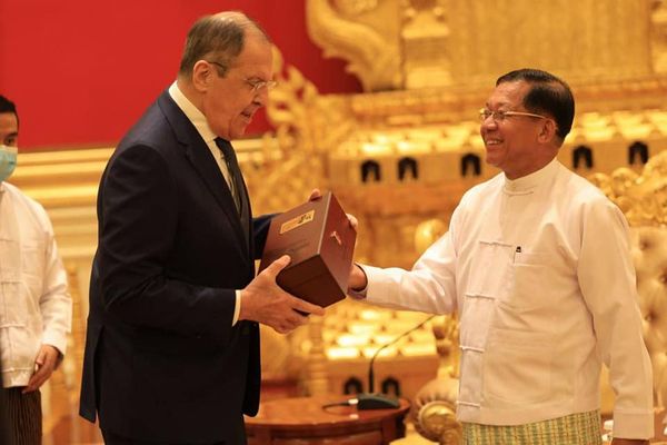 军事委员会成立新委员会从俄罗斯购买燃油