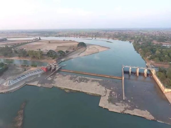 克伦邦的艺博水坝为1千多英亩雨季稻田提供农业用水