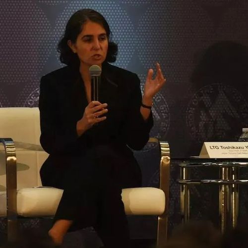 美迫切以中国为重点，维持且加强威慑，中国如何公开挺俄？