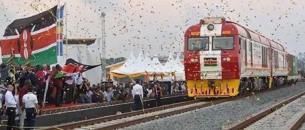 中国帮非洲国家看清了“自救”方式和奋斗目标