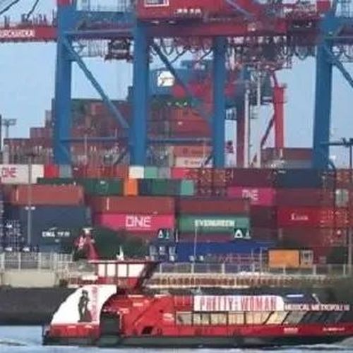 我们要思考，为何外国会自残式干预中资收购？