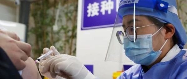 广州专家：奥密克戎毒力非常低，市民按普通感冒来储备药物即可