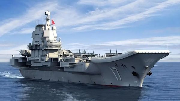 风水轮流转，俄议员建议向中国“回购辽宁舰”，打破俄罗斯窘境……