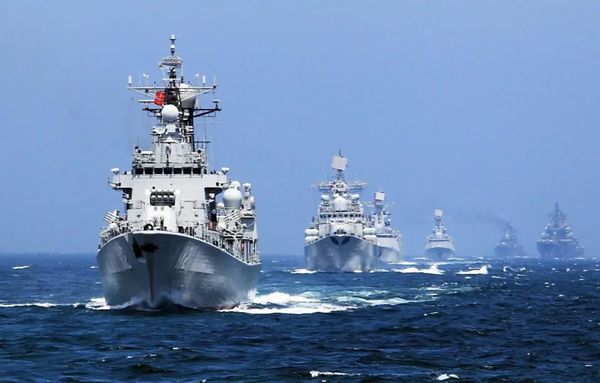 让美国不安的来了！中俄南非联合军演亮出肌肉，攻守易势已经到来……