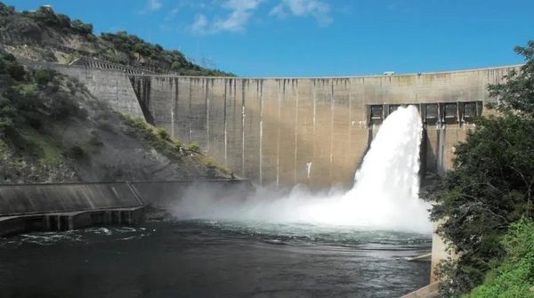 厄瓜多尔最大水电站由中企承建，出现小裂痕，美媒诬称可能坍塌