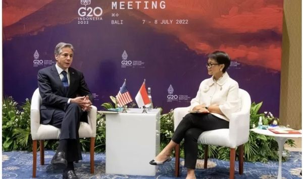 美国国务卿和印尼外长会晤时讨论了缅甸问题