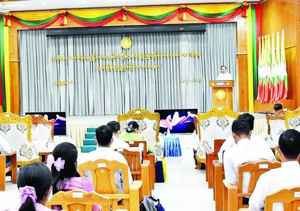 卫生部部长称发现疑似疟疾患者必须在24小时内上报卫生部门