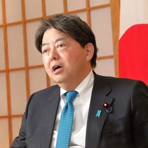 日外相首次访问，又炒作