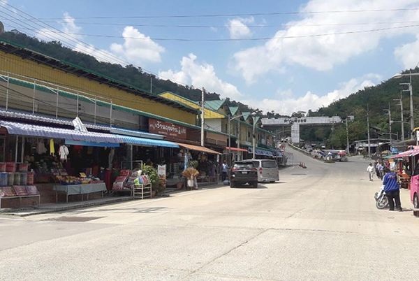 泰缅边境交易所欣坤口岸因卫生问题面临关闭