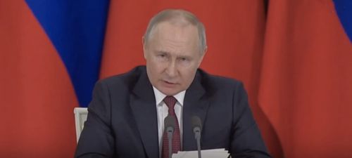 英国突然宣布！普京谴责