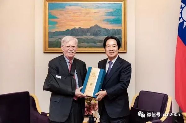 中评专论：倚美谋独 台海震荡不安