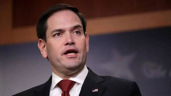 美国反华议员卢比奥哀叹：资本主义制度没有社会主义制度优越？