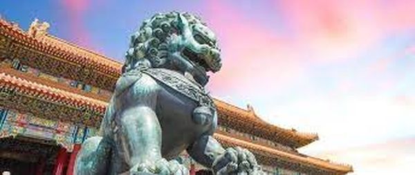 美媒：眼下，他们正纷纷前往中国“朝圣”