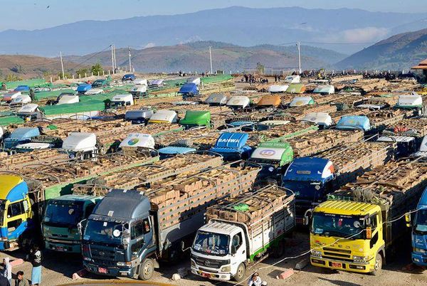中缅公司之间签署了农产品出口权在内的9项贸易协议