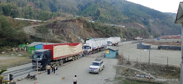 克钦邦甘拜地边贸基地6月初对外贸易情况