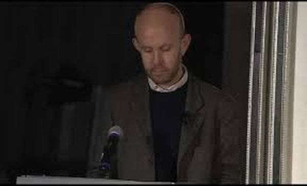 法国大V舌战死硬反华分子，观众反应令他意外