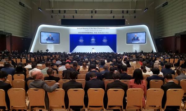 “沙特派如此强大的代表团来华，绝非巧合”