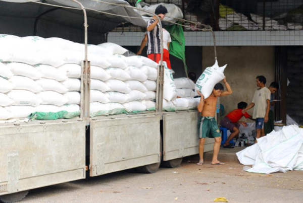 缅甸大米在新财政年度头2个月出口近20万吨
