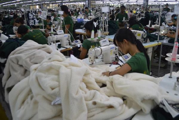 新财政年度两个多月缅甸出口了工业成品17多亿美元