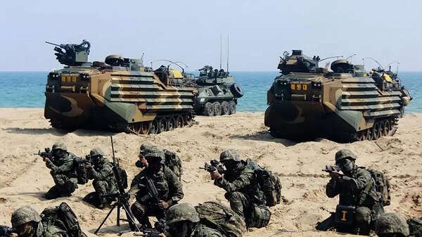 基辛格提醒：中美不应对抗，日本一旦拥核或第一个报复美国！