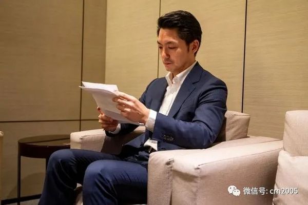 蒋万安清早启程前往上海 高喊两岸和平