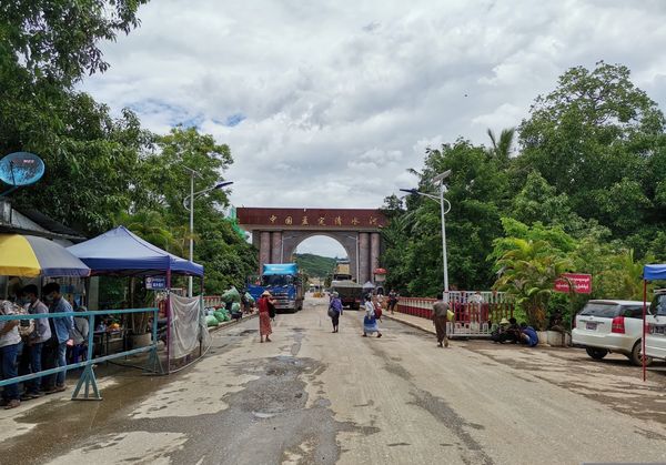 4个多月来缅中边境清水河边贸基地进出口贸易情况