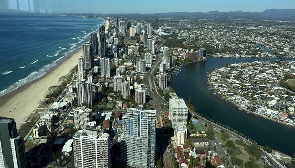 在澳州黄金海岸的日子里(阿凯)
