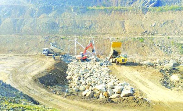 若开邦的第一座水力发电厂正在兴建之中