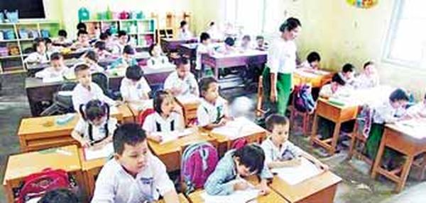 大学退休校长发文探讨缅甸教育界上的补习顽症问题