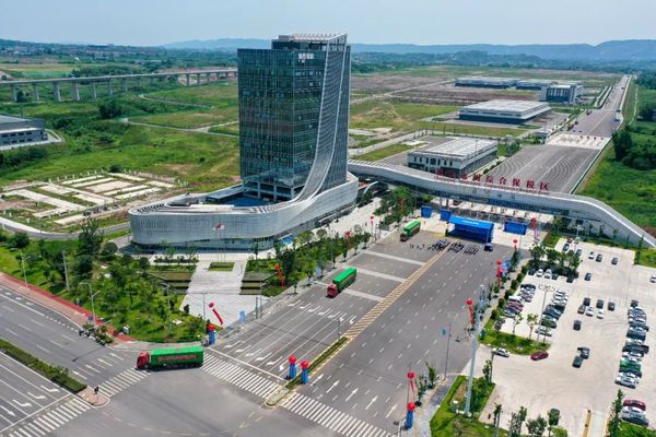 “厄议会将批准与中国的协定”