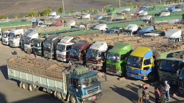 本财政年度上半年缅中边贸交易总额远高于去年同期