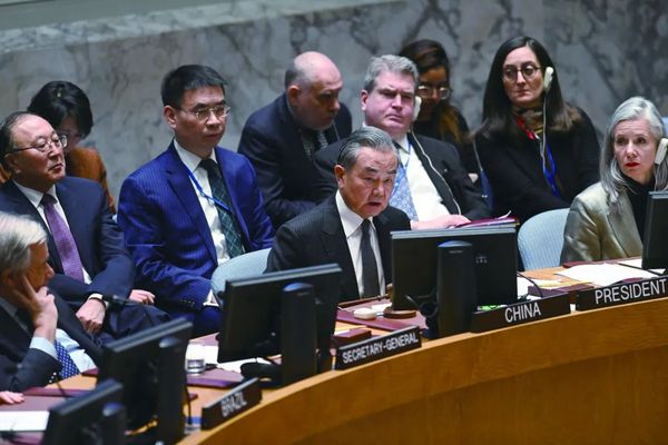 得知中国主持召开，他们专程赴纽约与会