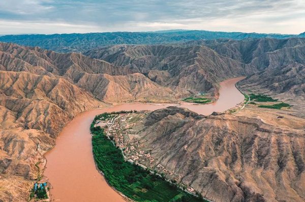 方江山：加强文明交流互鉴 建设中华民族现代文明