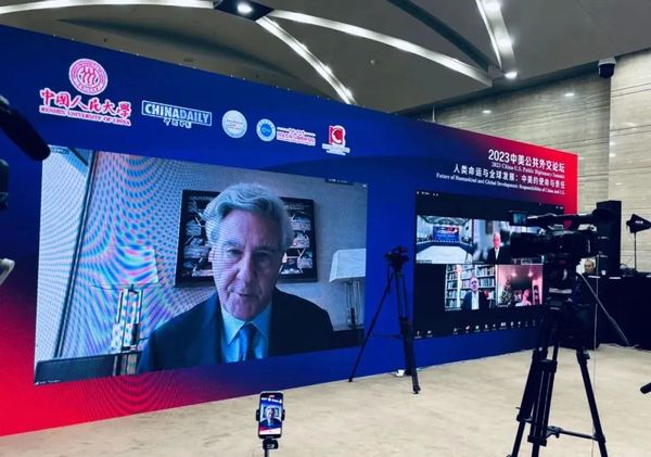 “美国人总想分个输赢，‘双赢’是中国赢两次，他们更喜欢…”