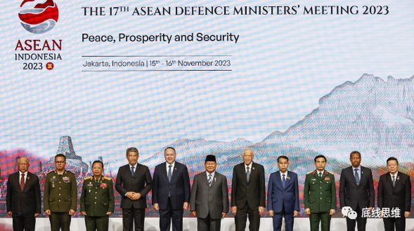 东亚连续40多年没有战争，中国和东盟发挥了中流砥柱作用