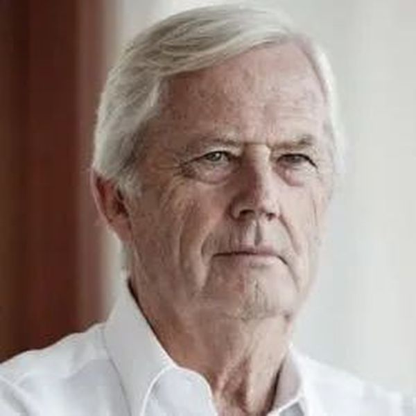 “把‘中国威胁’当成真事一样谈论愚蠢且荒谬”