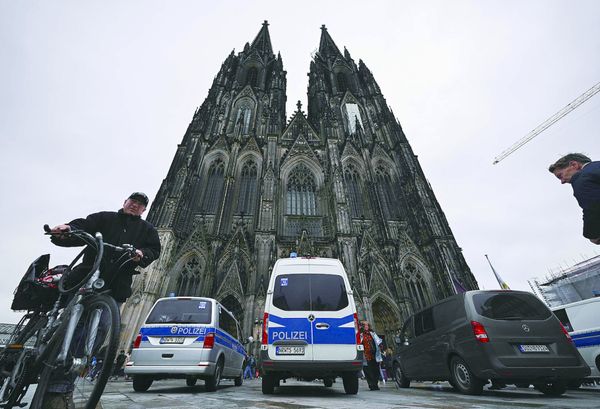 平安夜为何不平安？西方应扪心自问