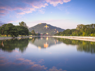 《美丽的小明山》(余嘉欣)