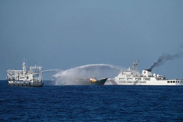 中国维护南海和平稳定的正当之举不容诋毁