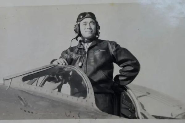 痛悼！战斗英雄韩德彩逝世：曾击落美军王牌飞行员