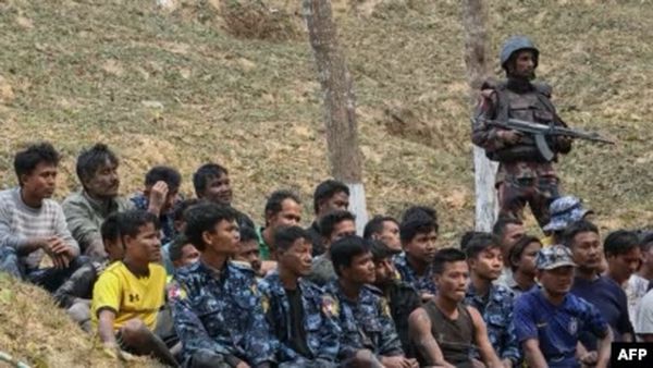 46名缅甸边防士兵逃至孟加拉国