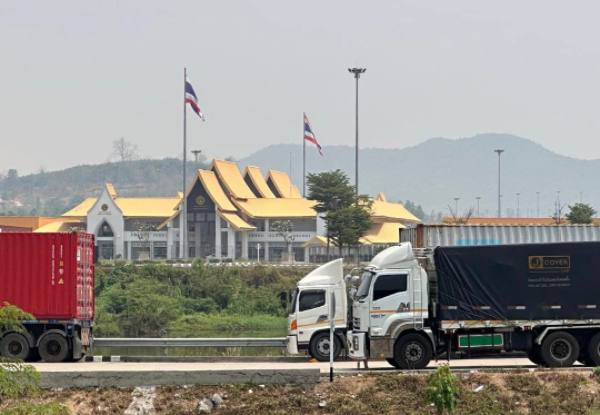 泰国暂停对缅甸援助
