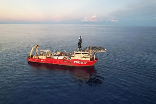 美方坐不住：中方维护硅谷巨头的海底电缆，不放心啊