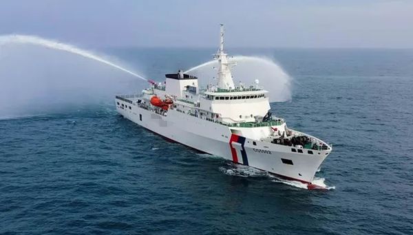 “台湾海巡舰现身夏威夷”，有人怀疑……